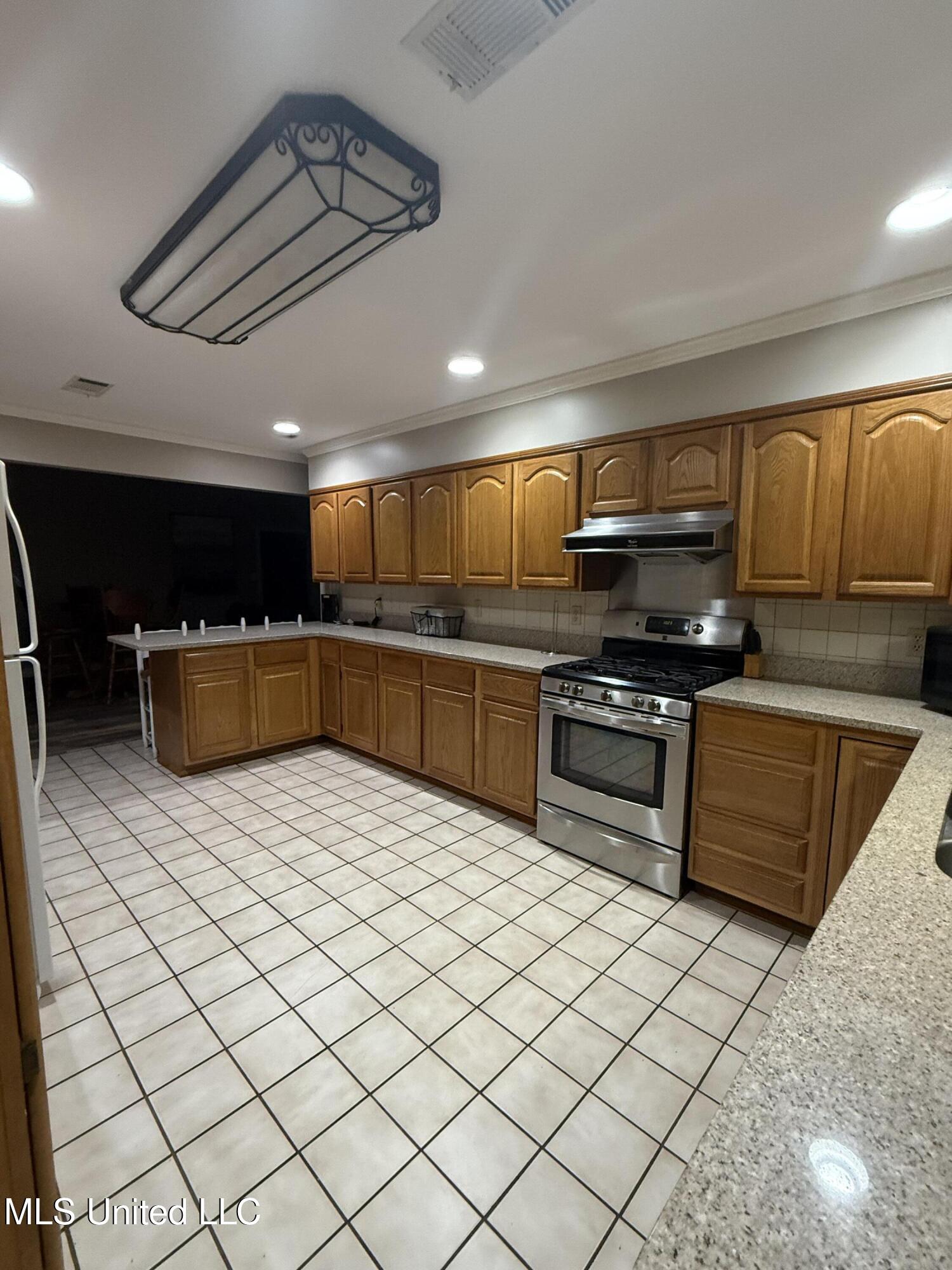 518 Main Street Property Photo 12