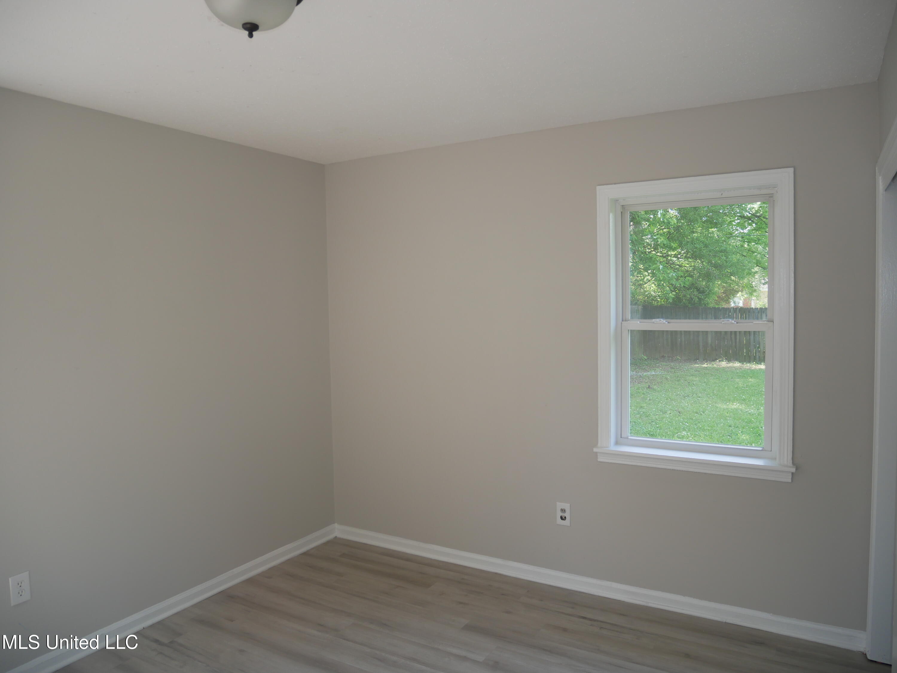 1463 Vicksburg Drive Property Photo 13