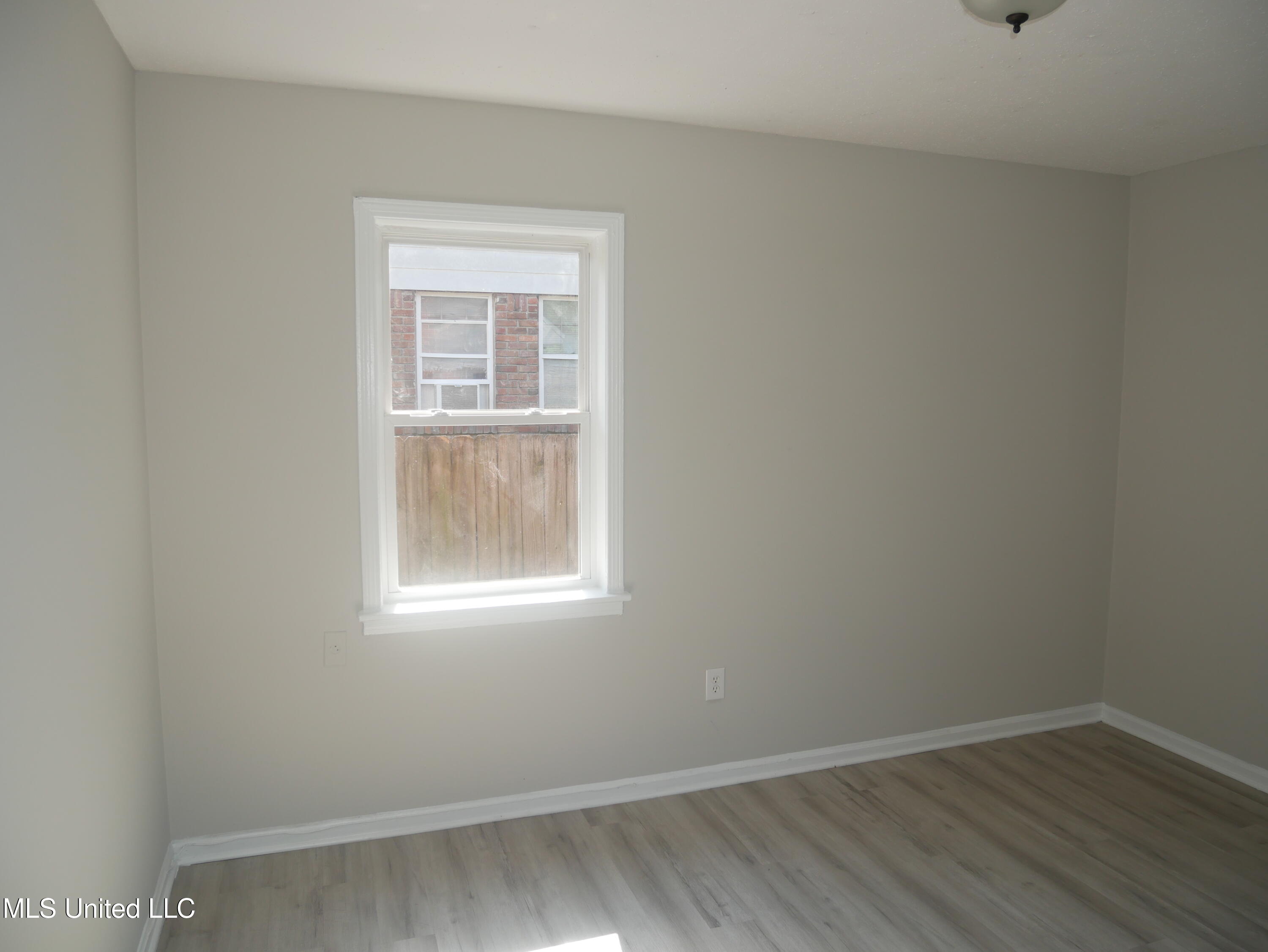 1463 Vicksburg Drive Property Photo 14