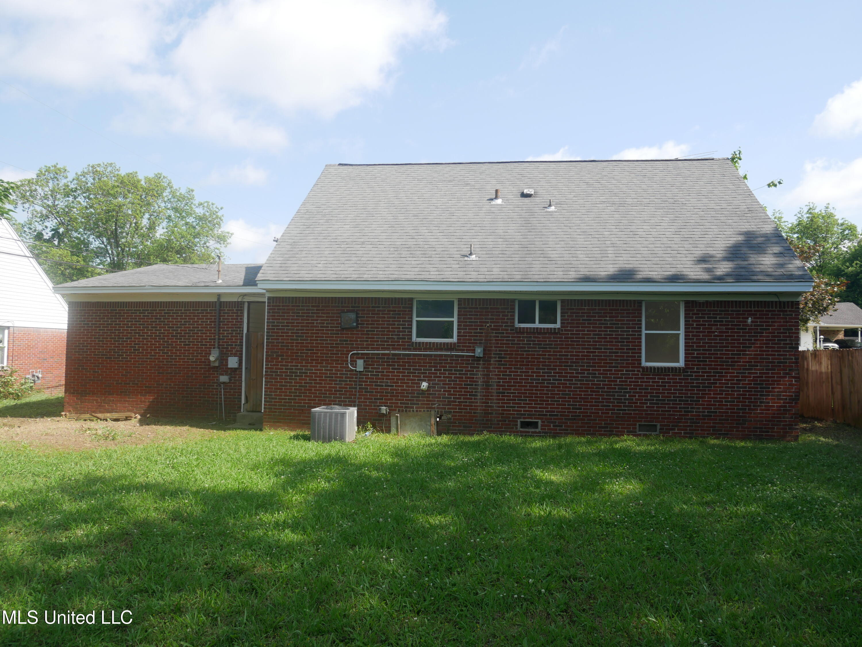 1463 Vicksburg Drive Property Photo 30