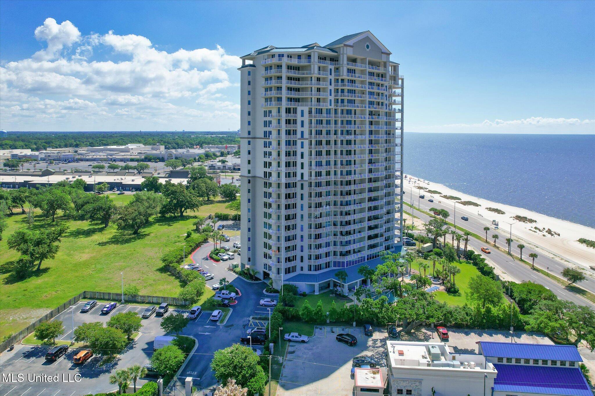 2668 Beach Boulevard Property Photo 1