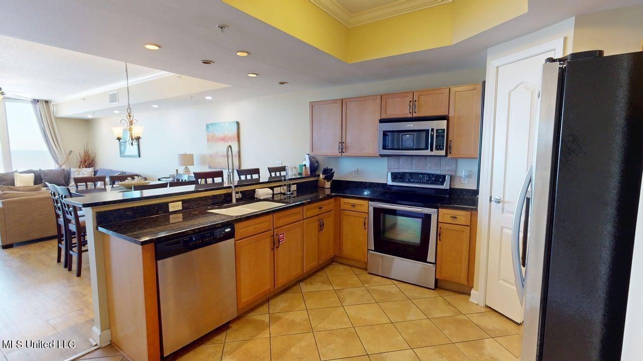 1200 Beach Drive Property Photo 6