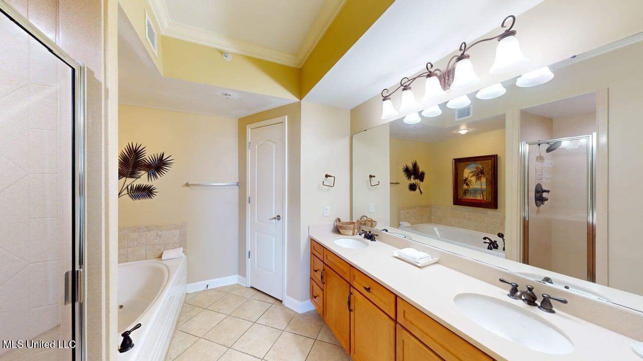 1200 Beach Drive Property Photo 11