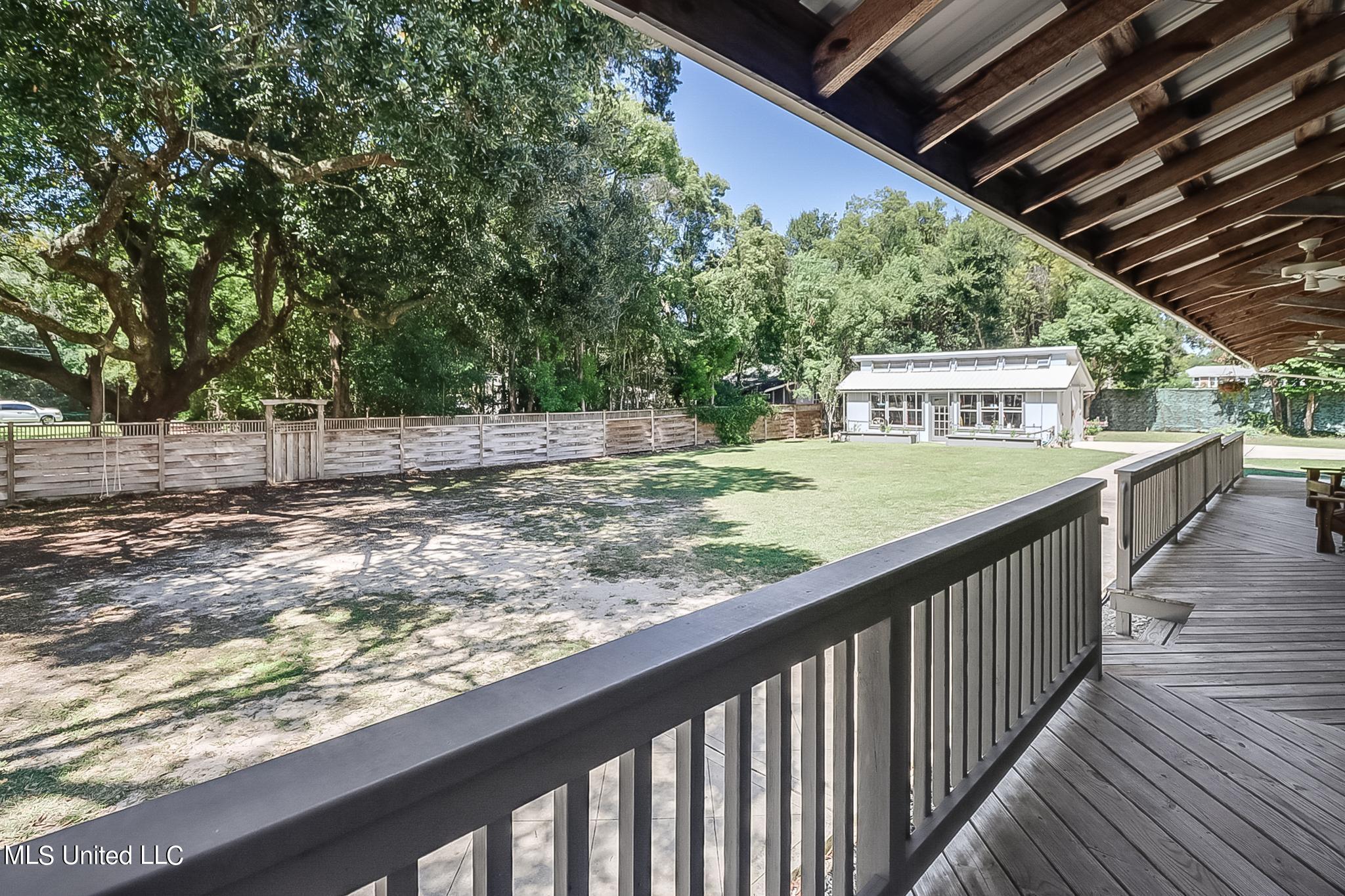 1728 21st Street Property Photo 12