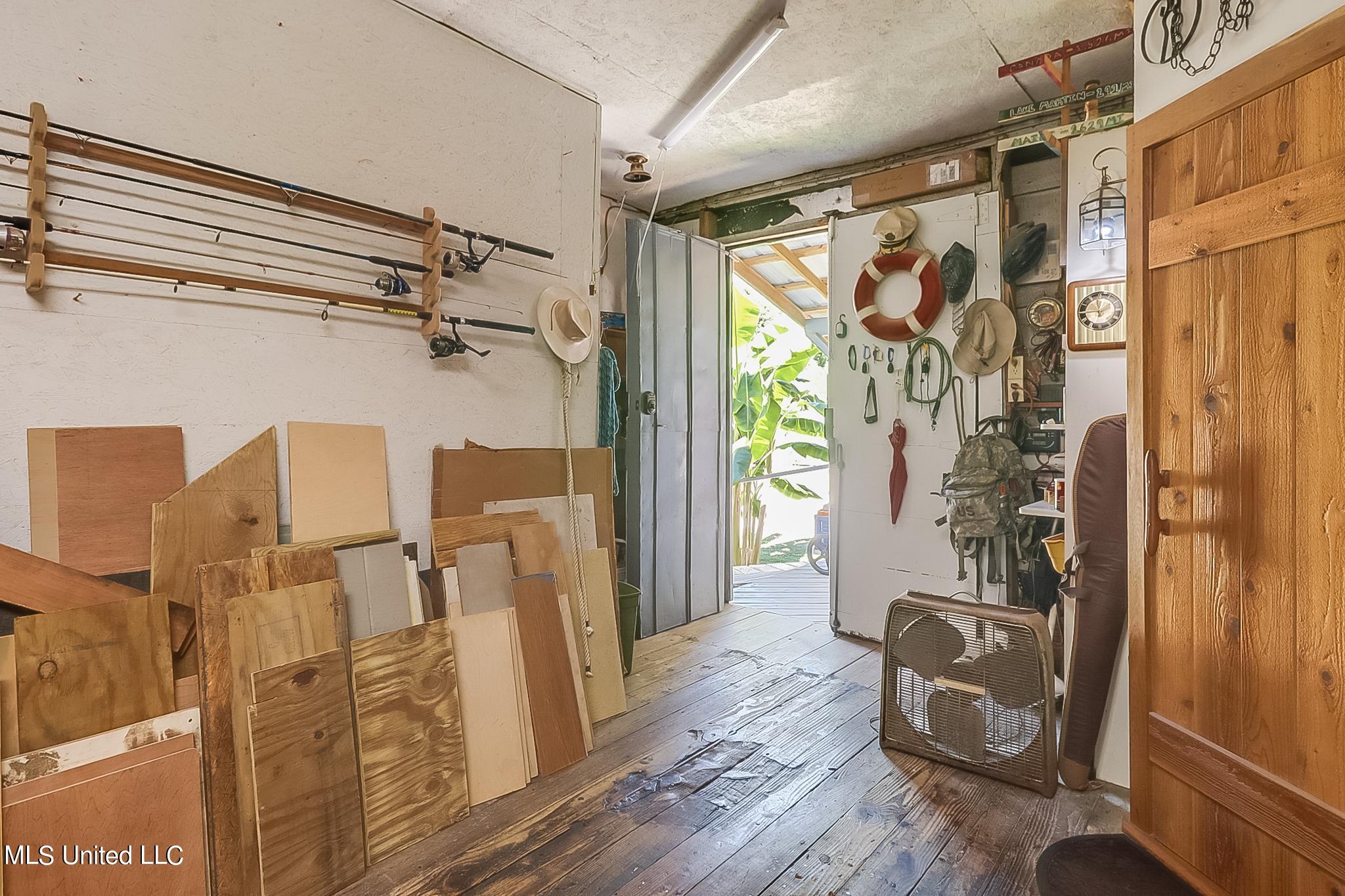 1728 21st Street Property Photo 23