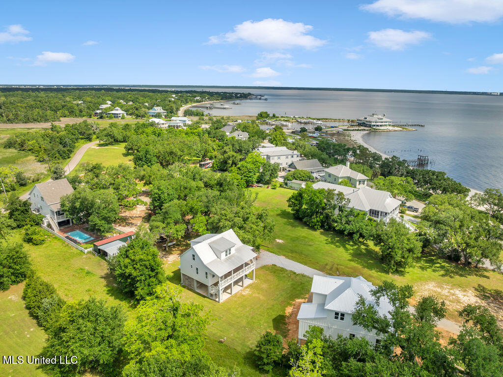 641 N Beach Boulevard Property Photo 39