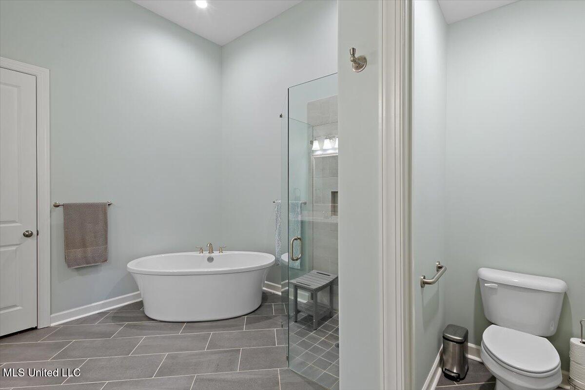 5334 Kensington Creek Drive Property Photo 21