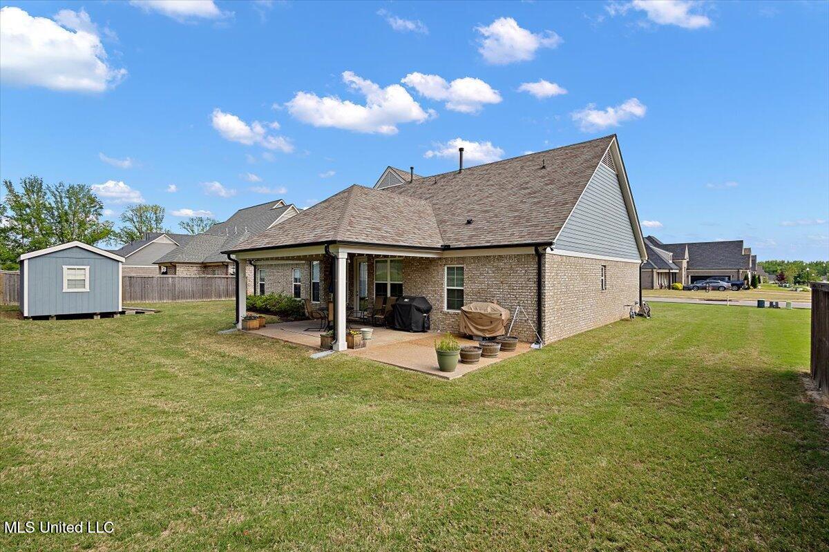 5334 Kensington Creek Drive Property Photo 36