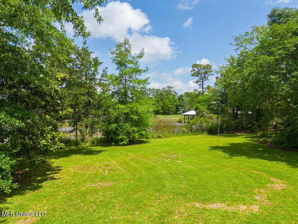 6015 Monticilla Circle Property Photo 11