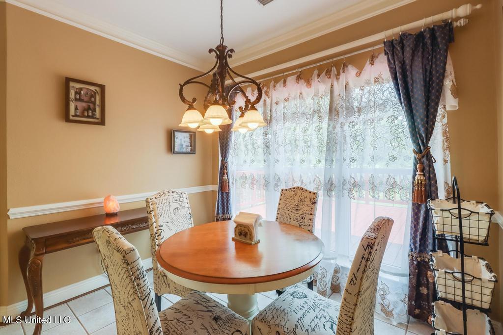 6015 Monticilla Circle Property Photo 19