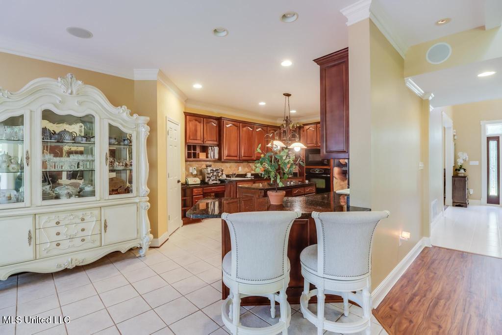 6015 Monticilla Circle Property Photo 20