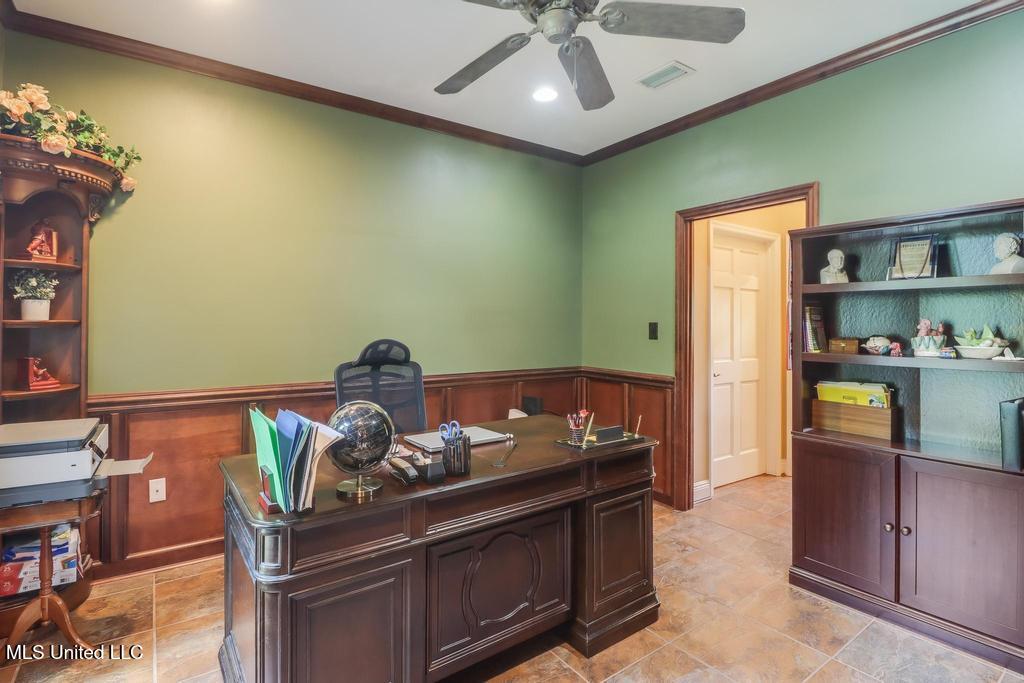 6015 Monticilla Circle Property Photo 23