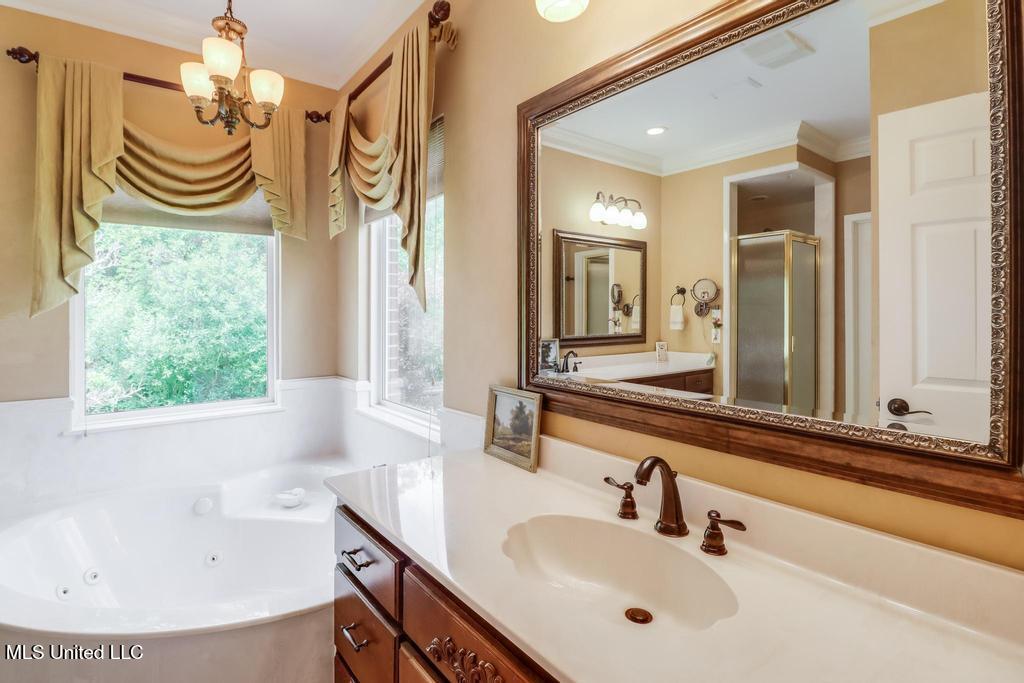 6015 Monticilla Circle Property Photo 36