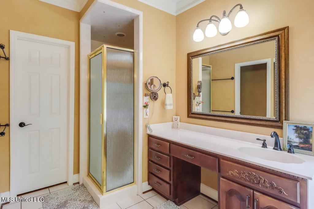 6015 Monticilla Circle Property Photo 37