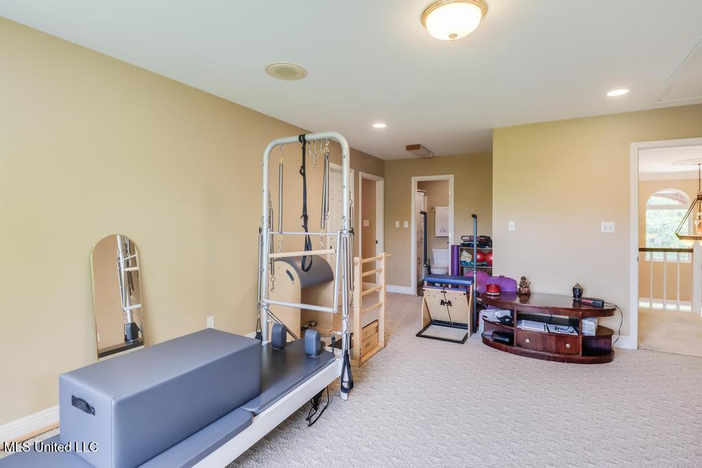 6015 Monticilla Circle Property Photo 40