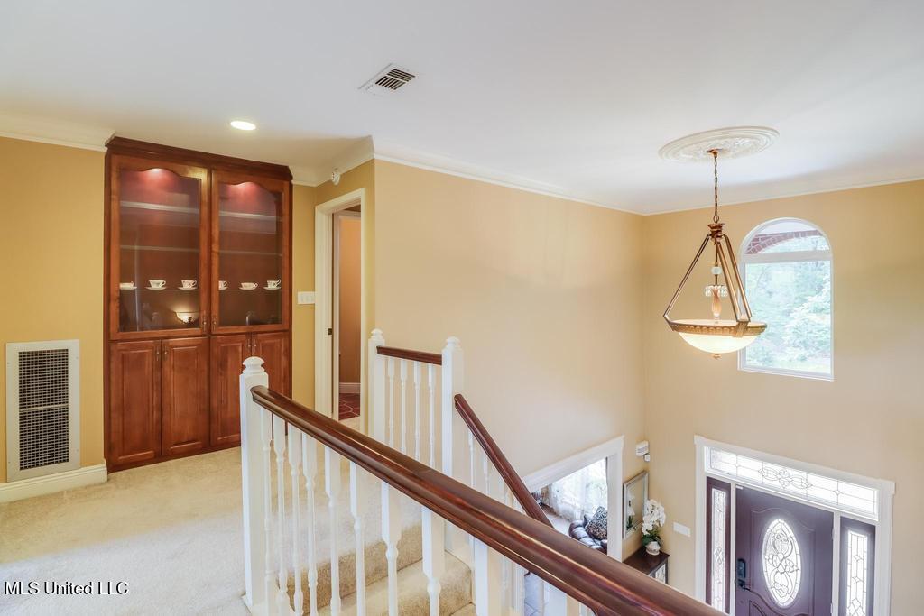 6015 Monticilla Circle Property Photo 45