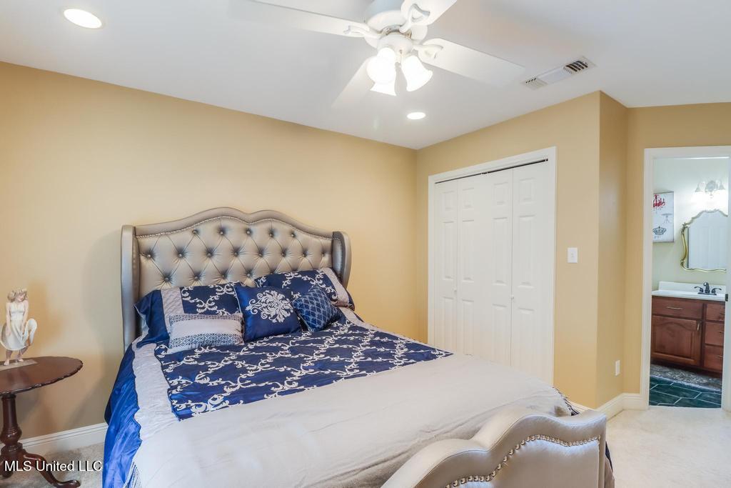 6015 Monticilla Circle Property Photo 47