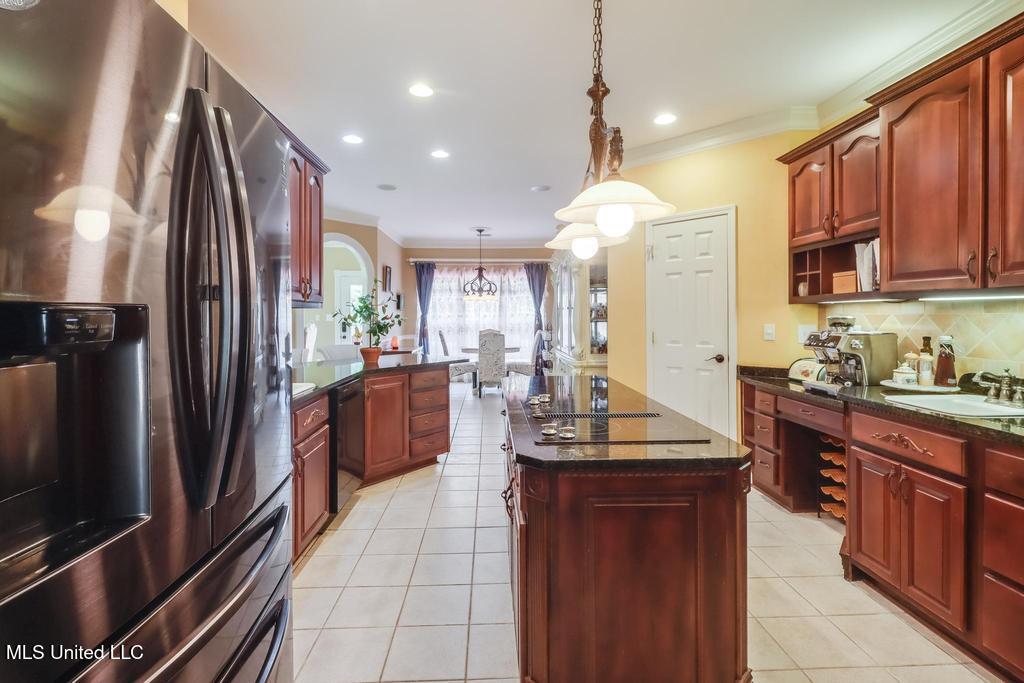6015 Monticilla Circle Property Photo 49