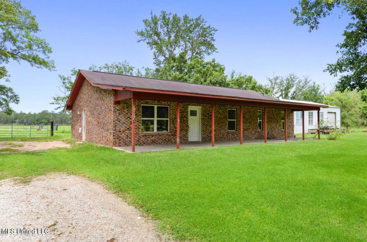 4127 Ceolia Taylor Road Property Photo 2