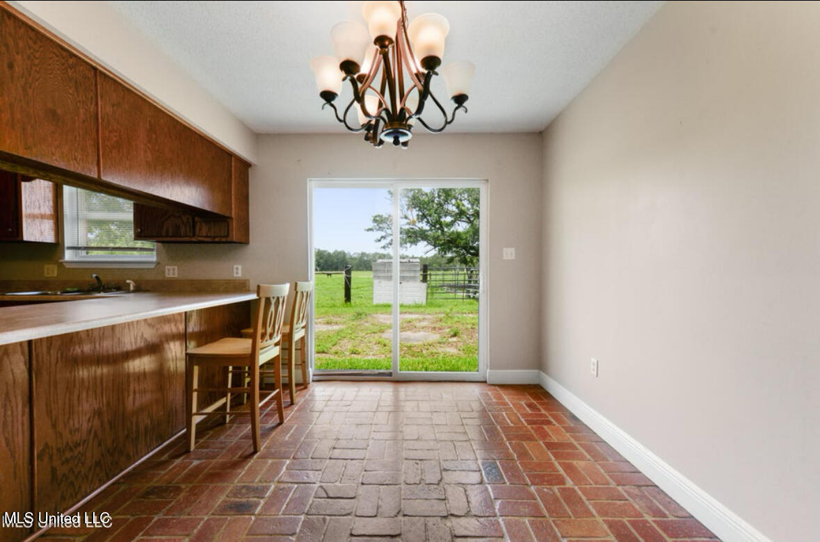 4127 Ceolia Taylor Road Property Photo 11