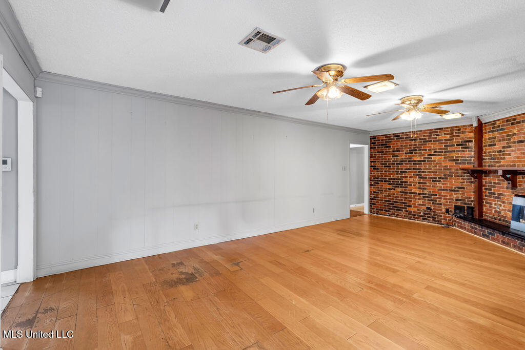 1320 Sally Drive Property Photo 10