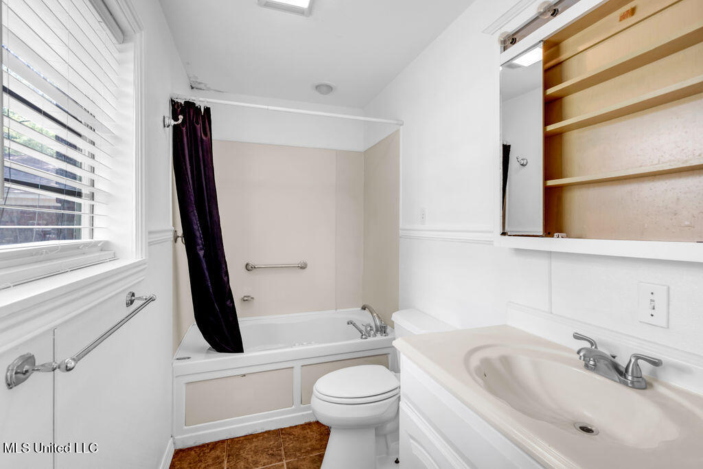 1320 Sally Drive Property Photo 19