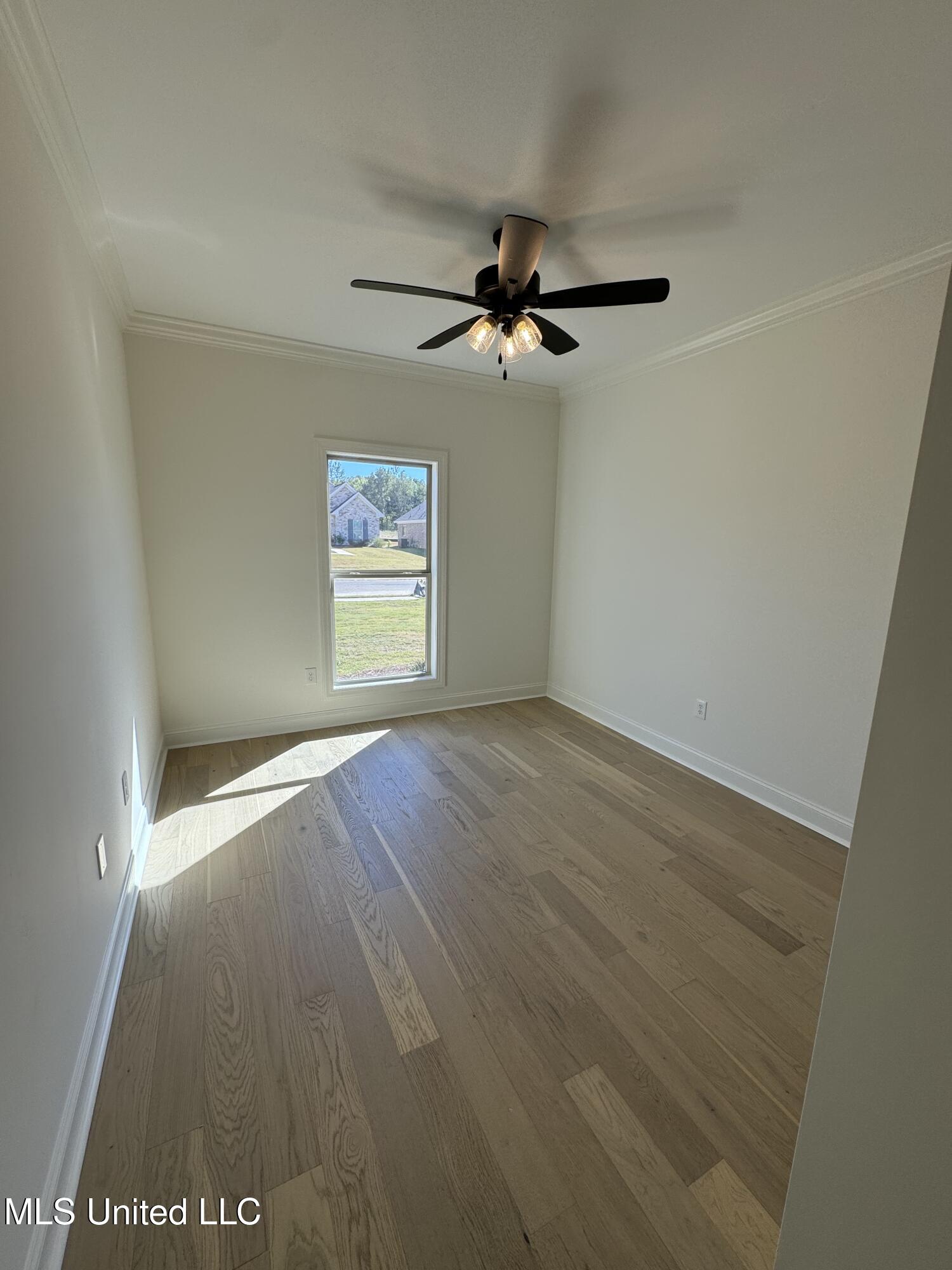 408 Butternut Drive Property Photo 12
