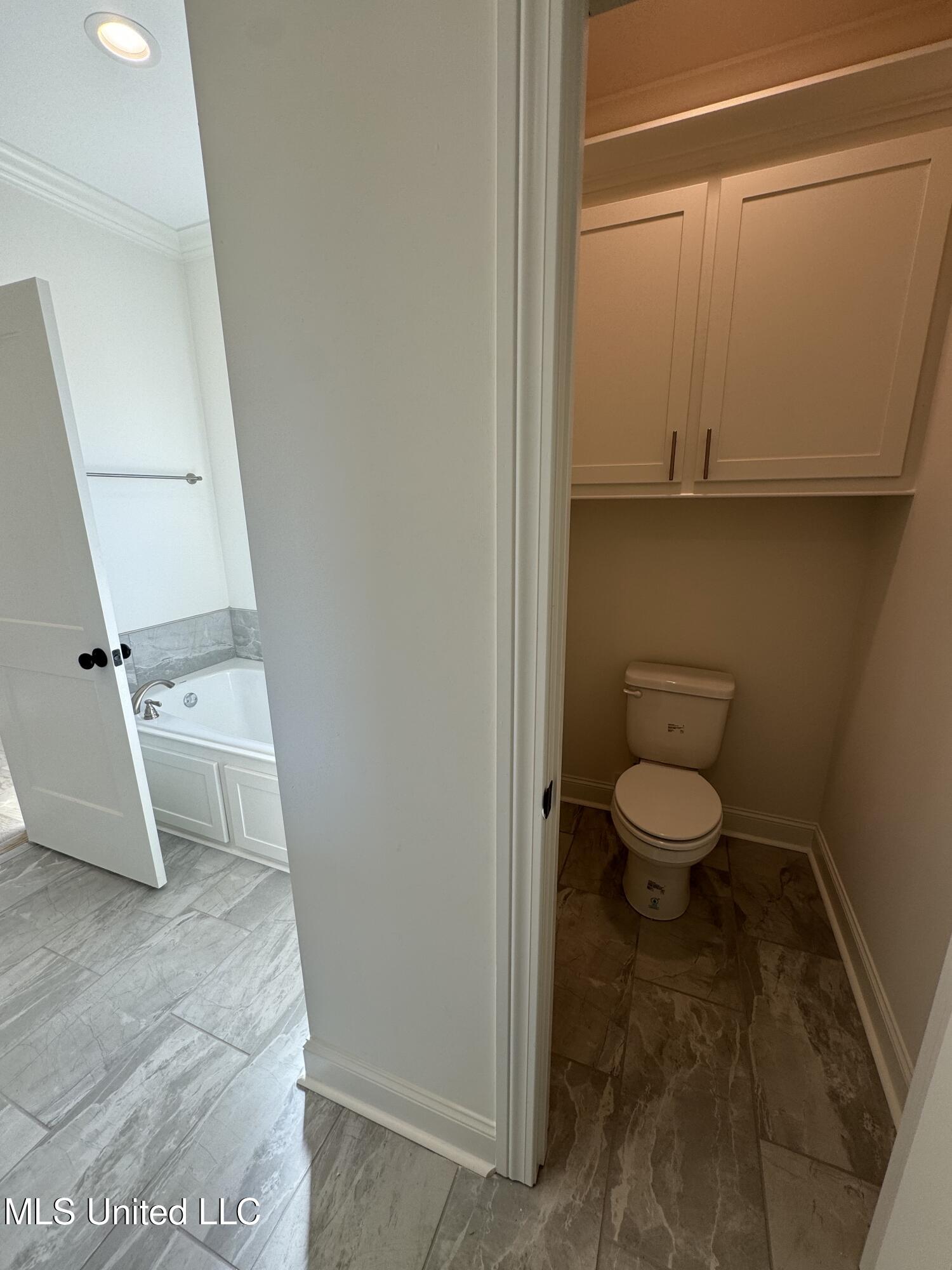 408 Butternut Drive Property Photo 24