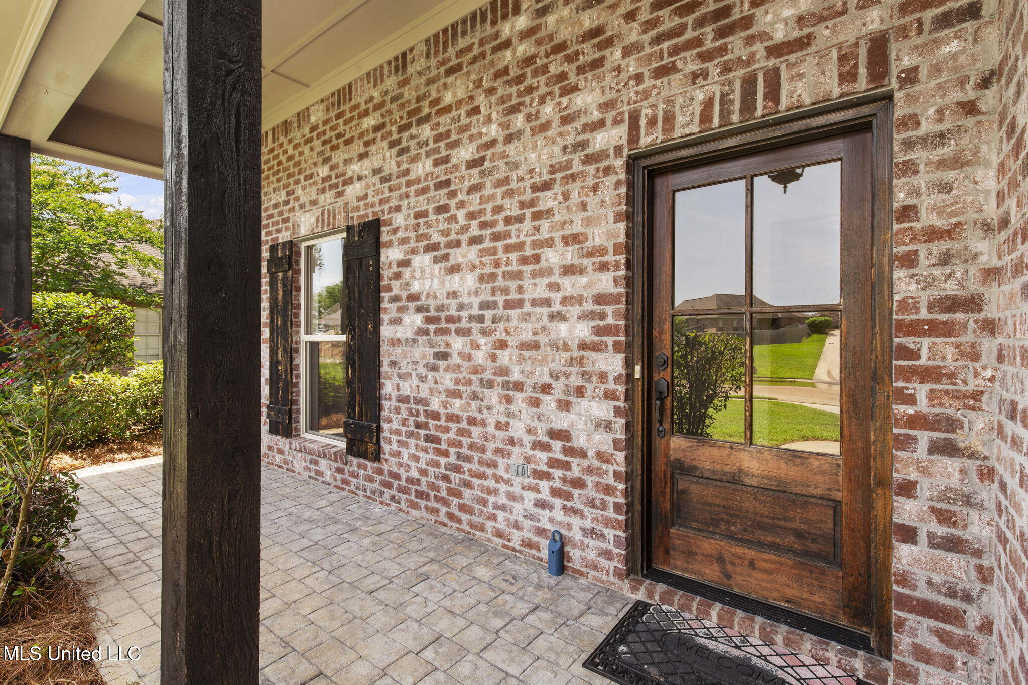 125 Rhodes Lane Property Photo 5