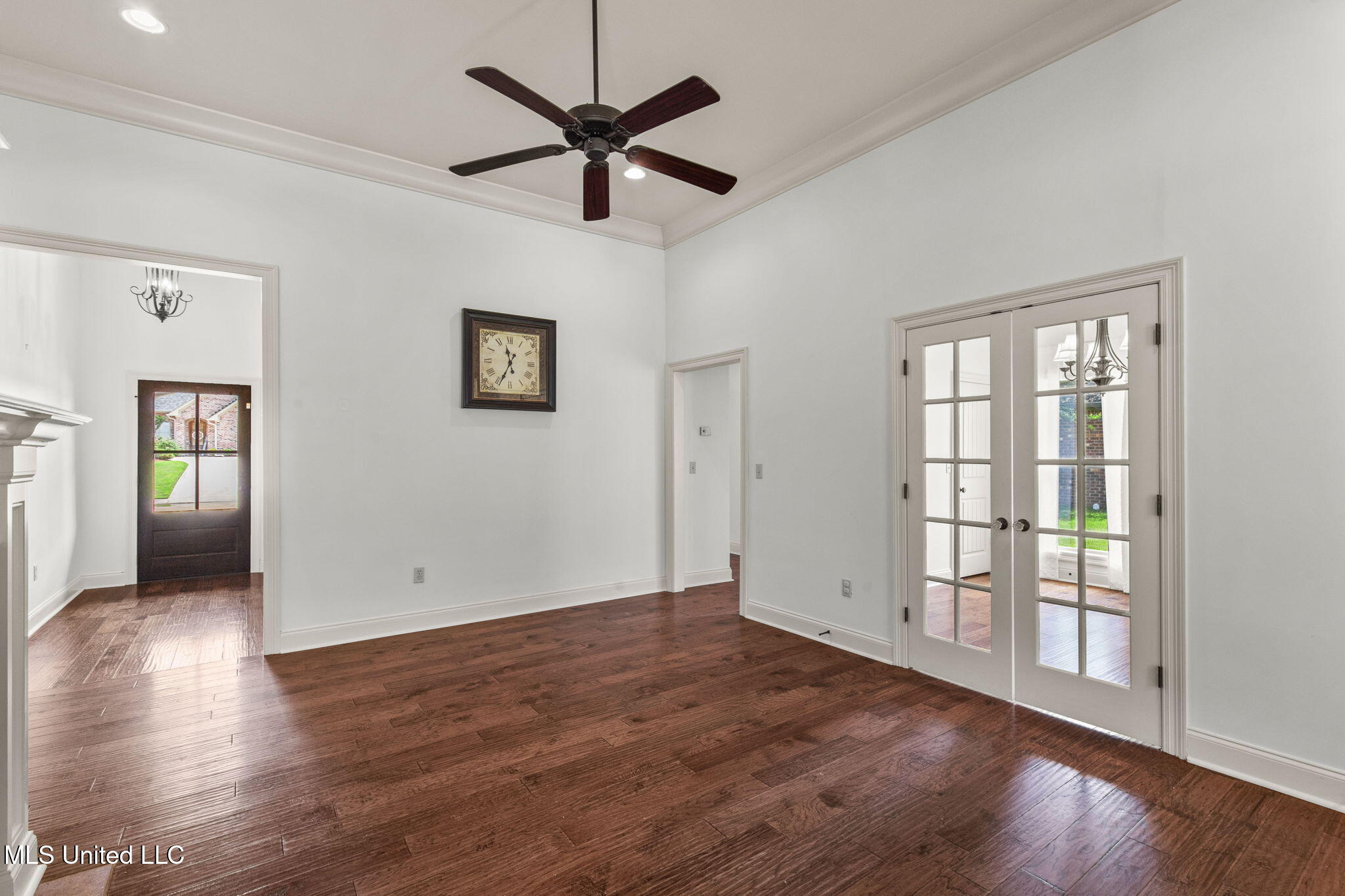 125 Rhodes Lane Property Photo 10