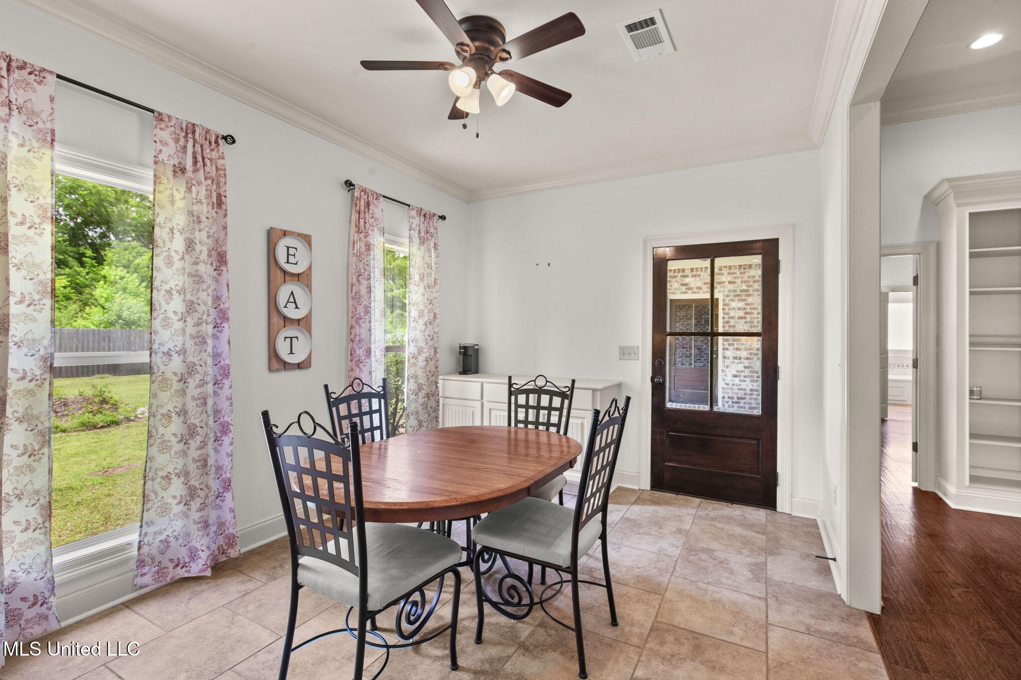 125 Rhodes Lane Property Photo 15