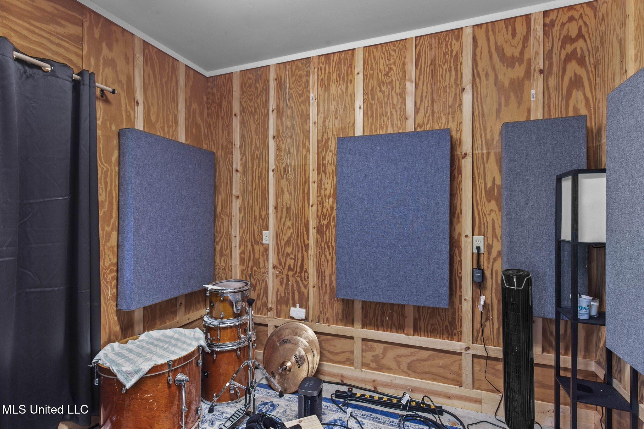 125 Rhodes Lane Property Photo 42