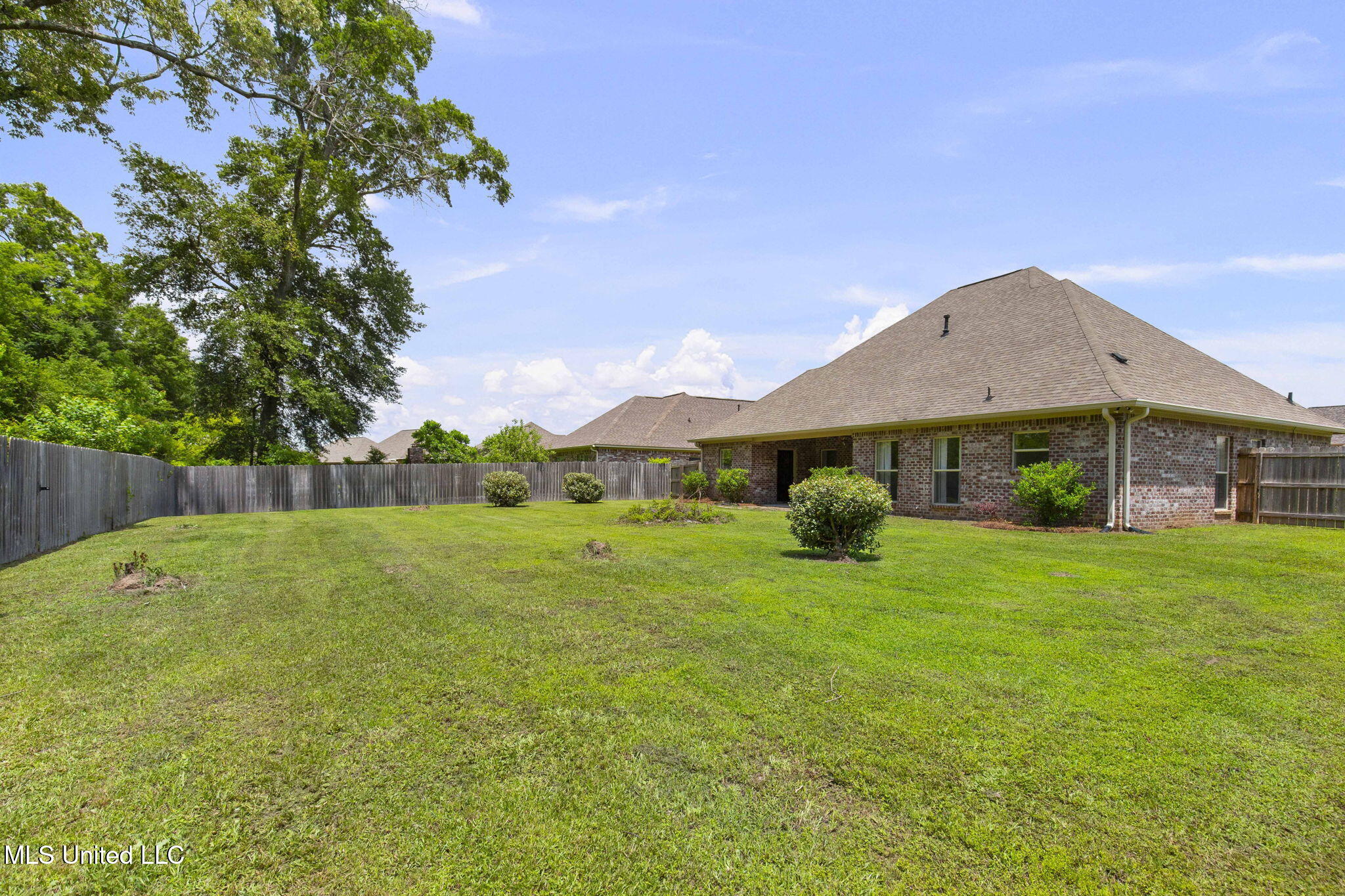 125 Rhodes Lane Property Photo 46