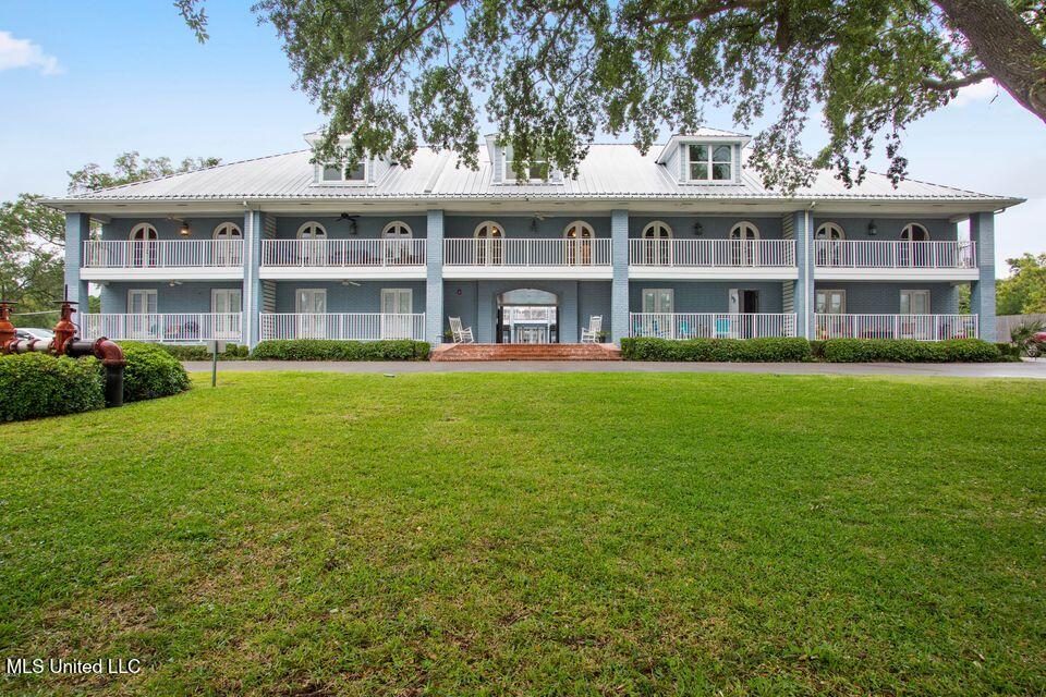 1282 Beach Boulevard Property Photo 1