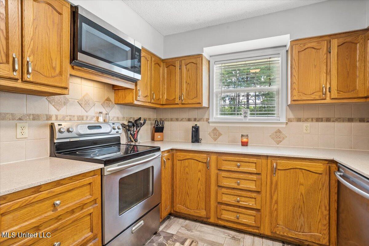 6005 Cypress Drive Property Photo 17