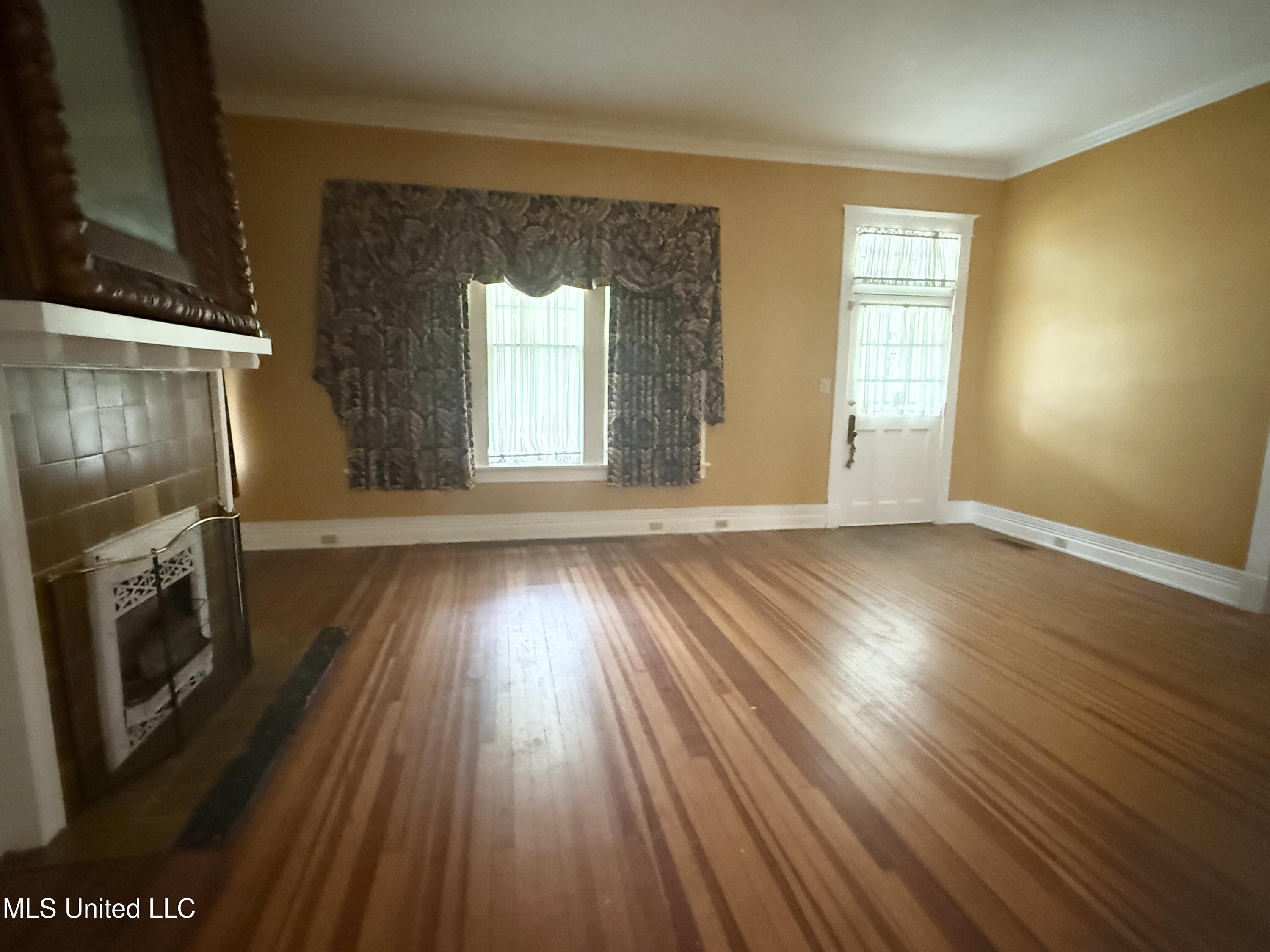 1303 River Road Property Photo 11