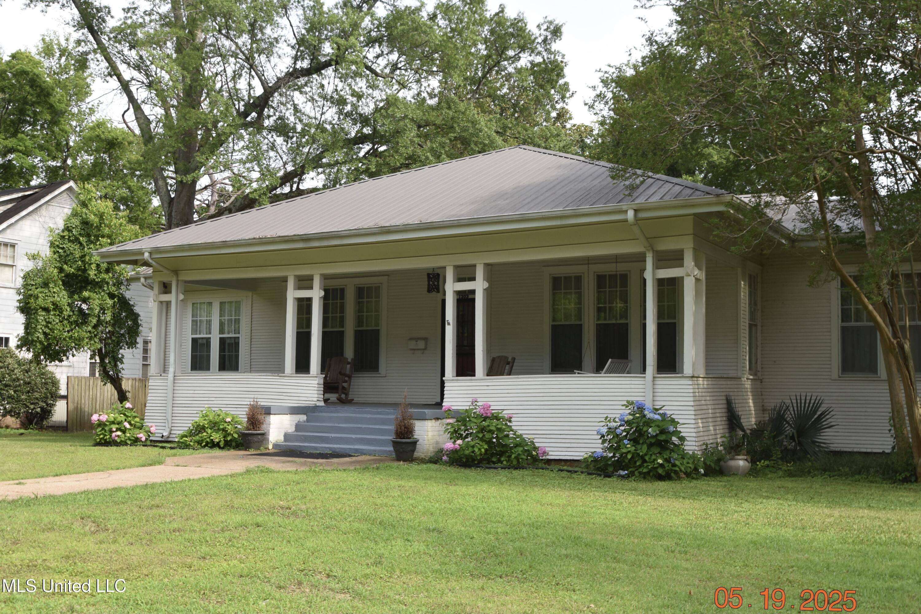 1303 River Road Property Photo 34