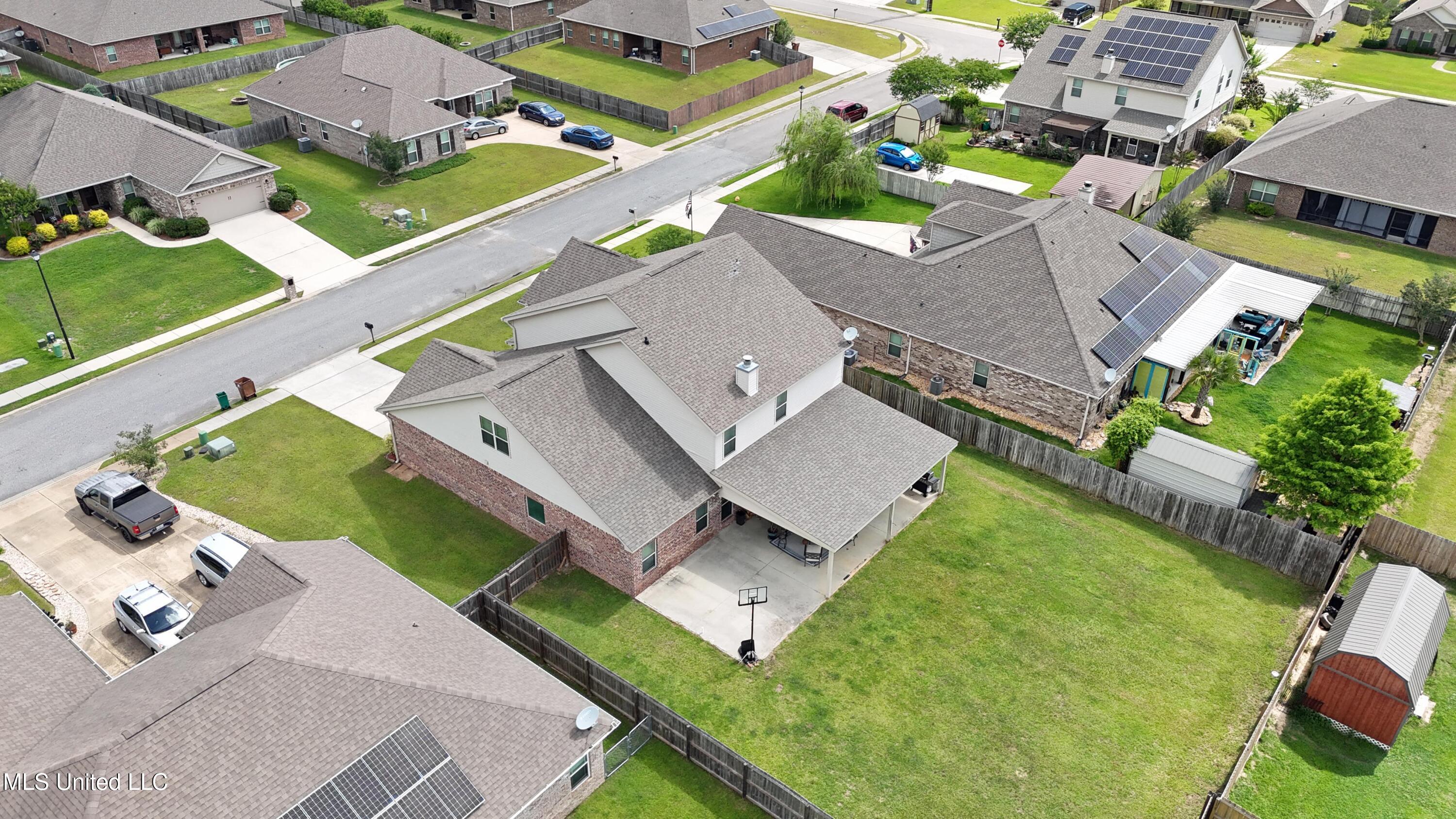 18225 Tulip Cove Property Photo 36