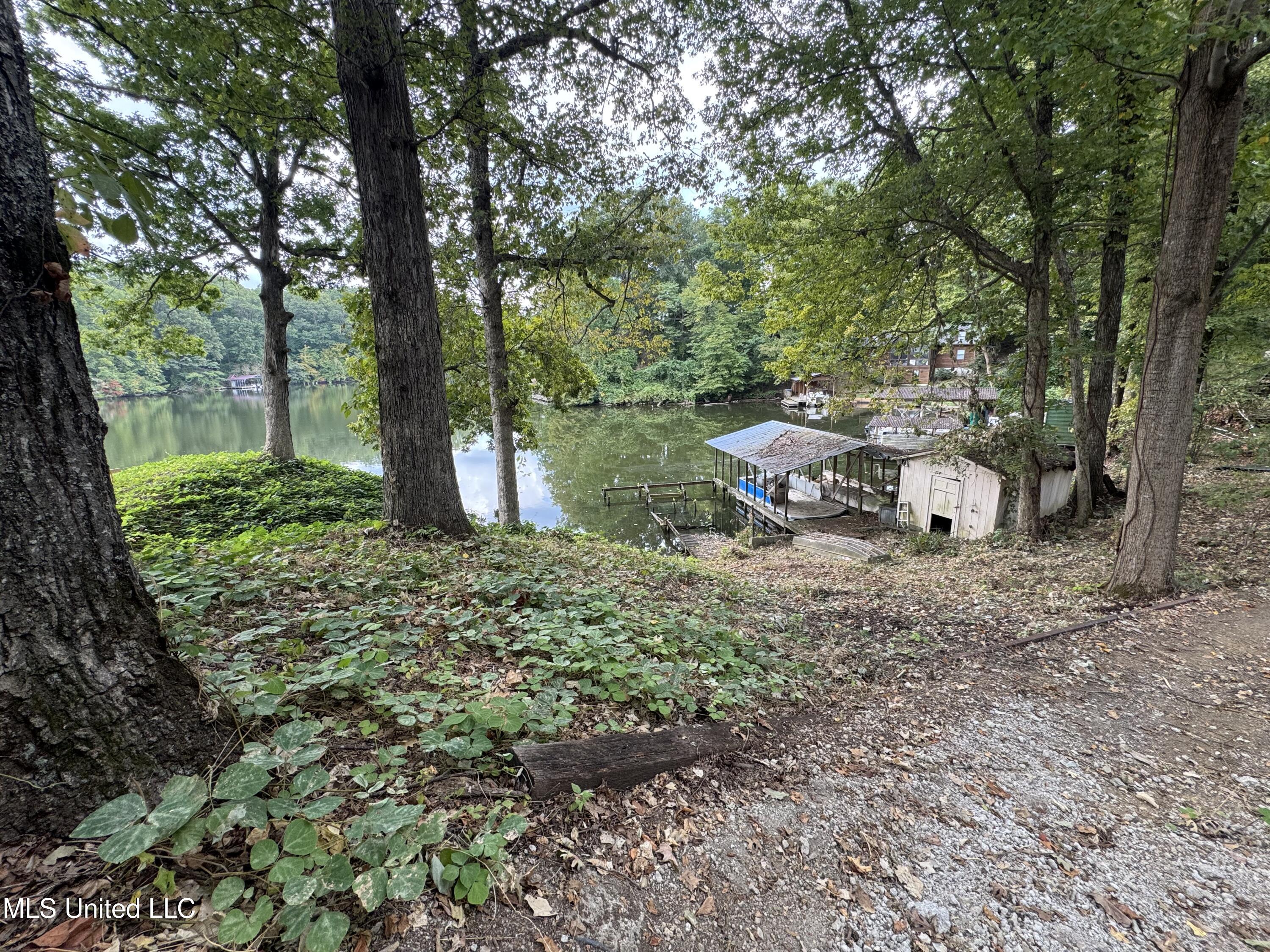 3090 Hickory Drive Property Photo 8