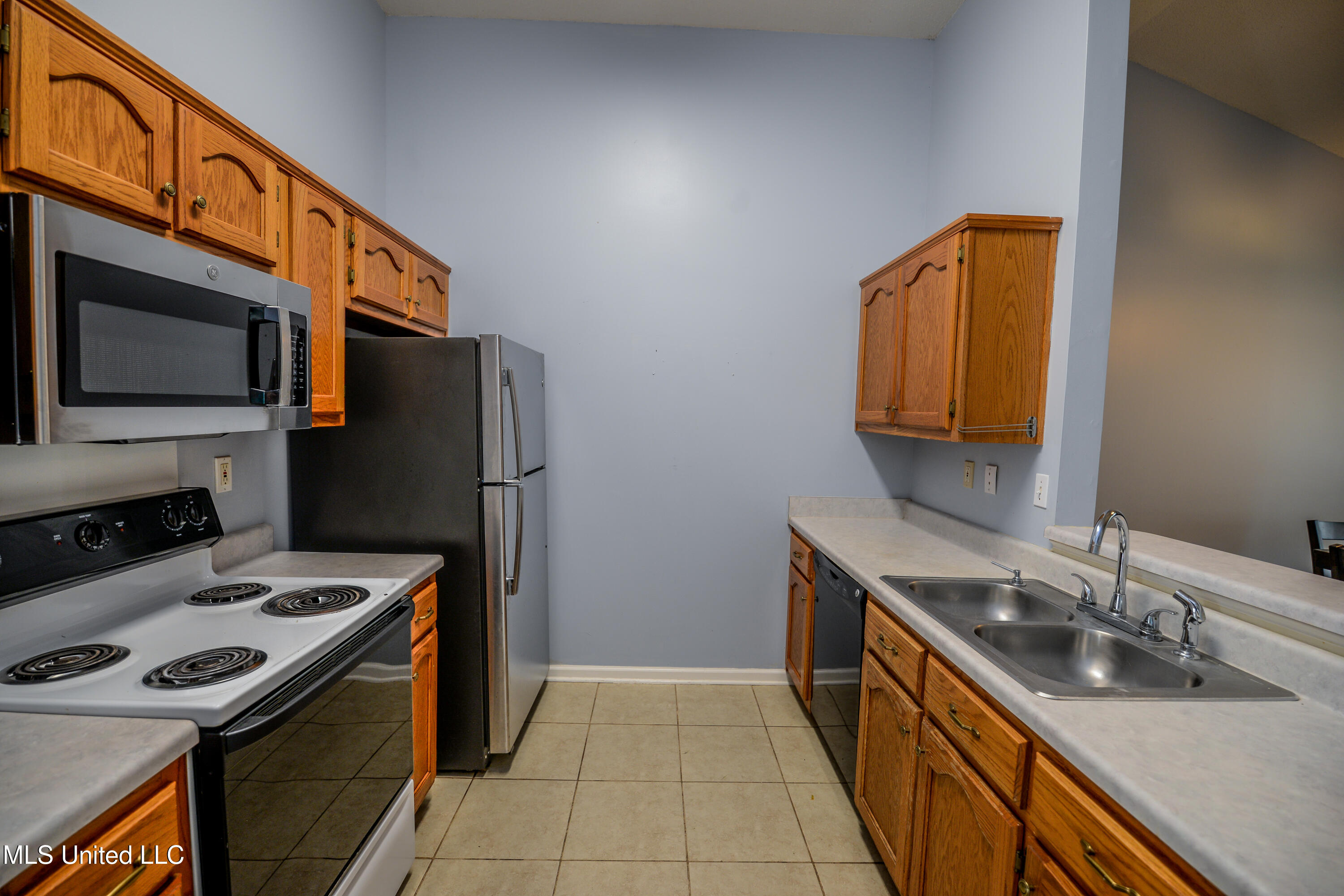 796 Steward Lane Property Photo 3