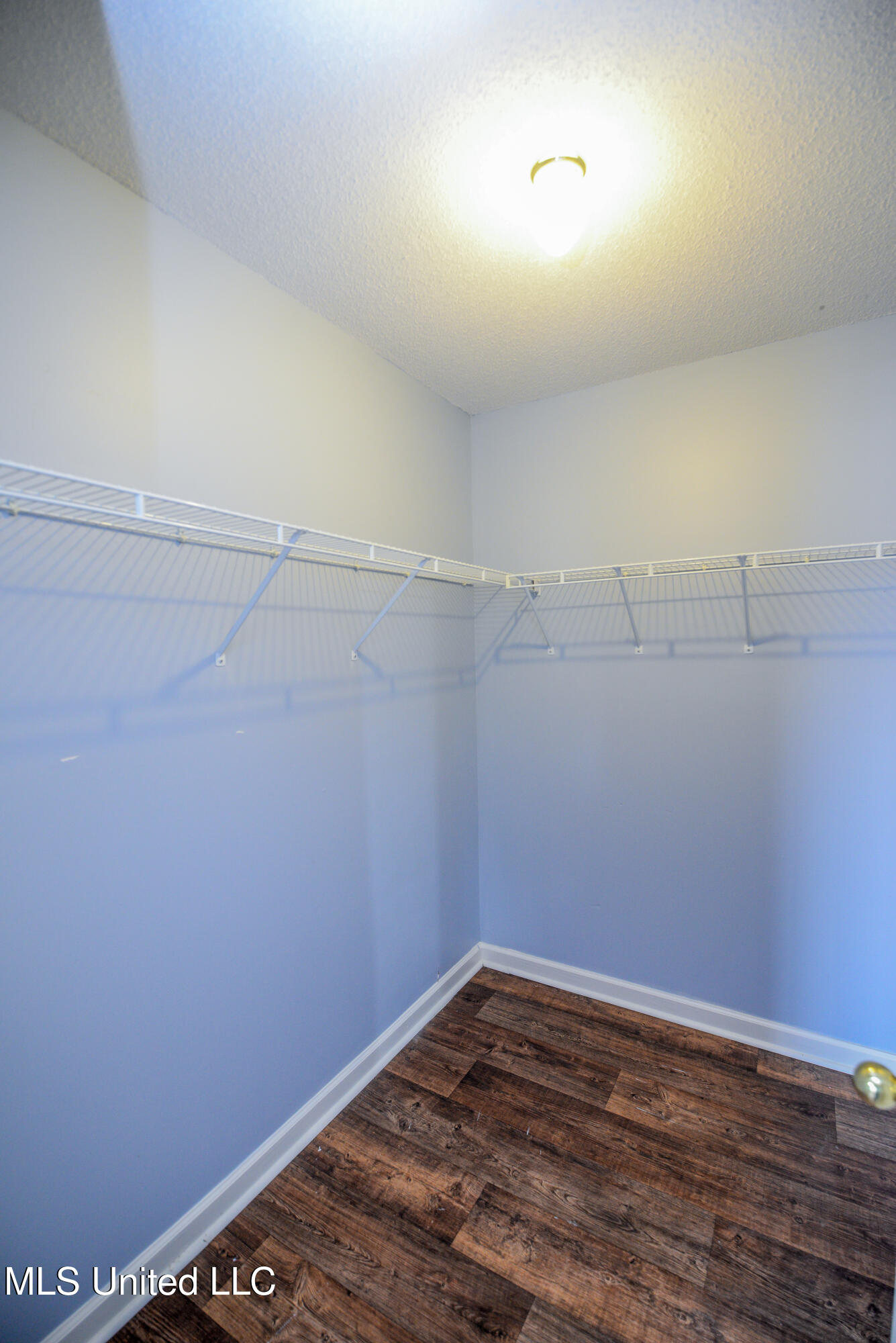 796 Steward Lane Property Photo 8