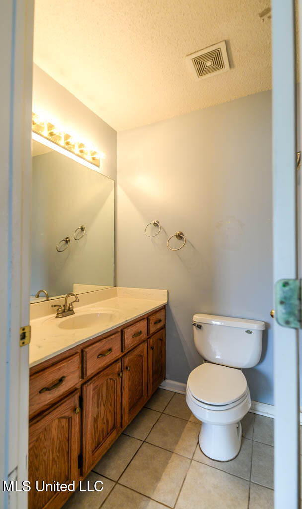 796 Steward Lane Property Photo 13