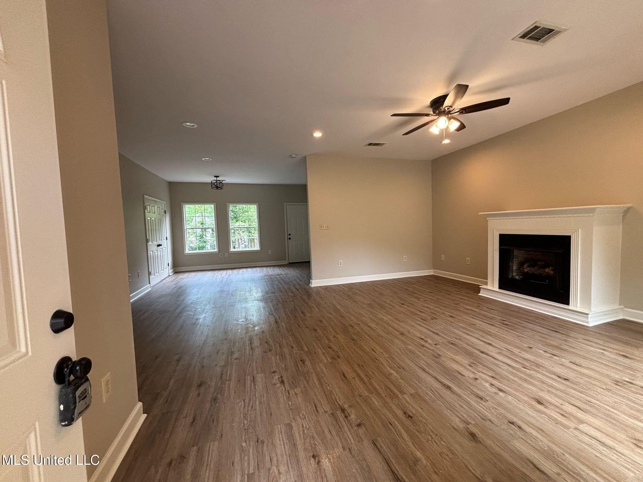 4832 Woodmont Drive Property Photo 2