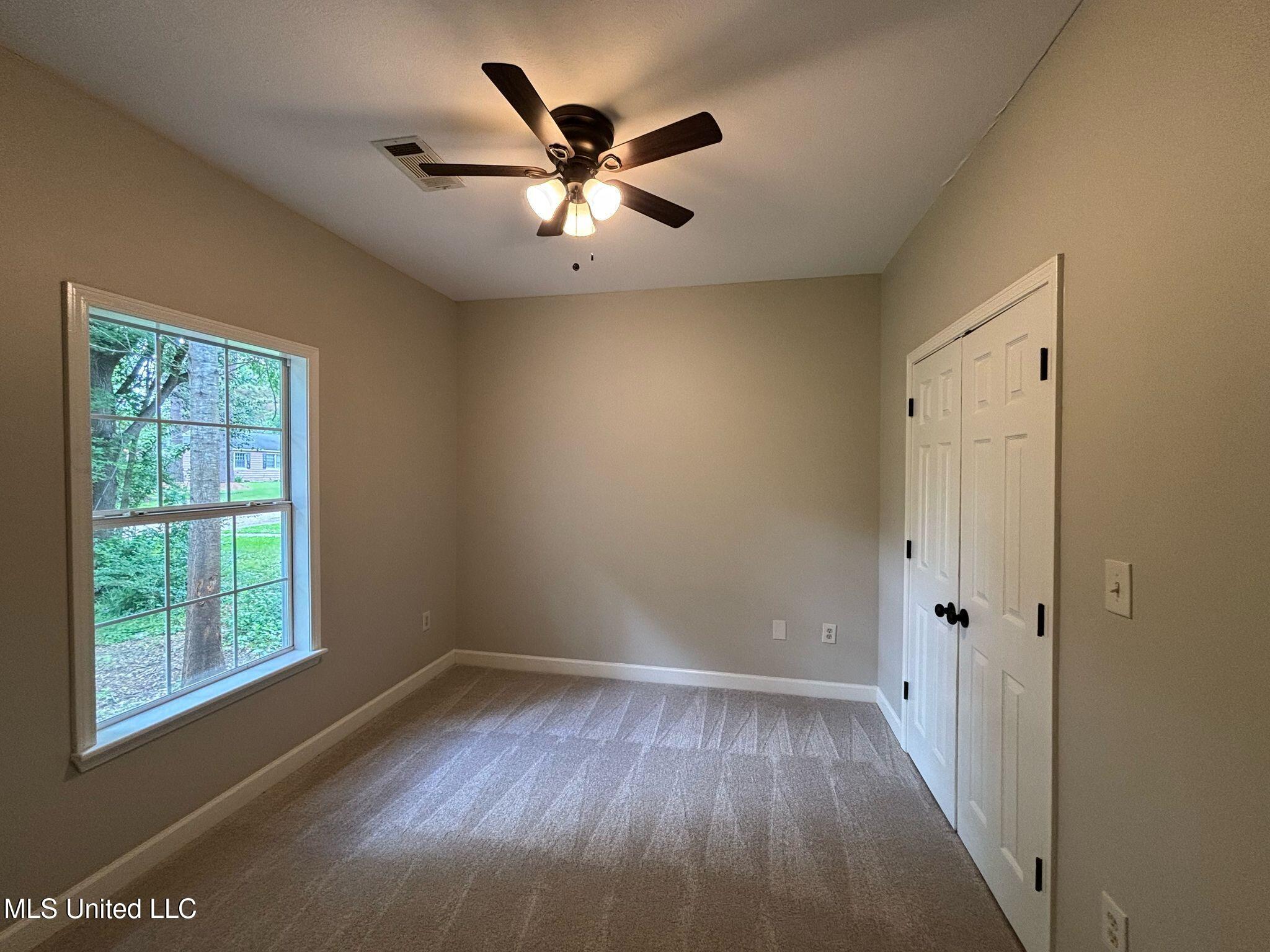 4832 Woodmont Drive Property Photo 11