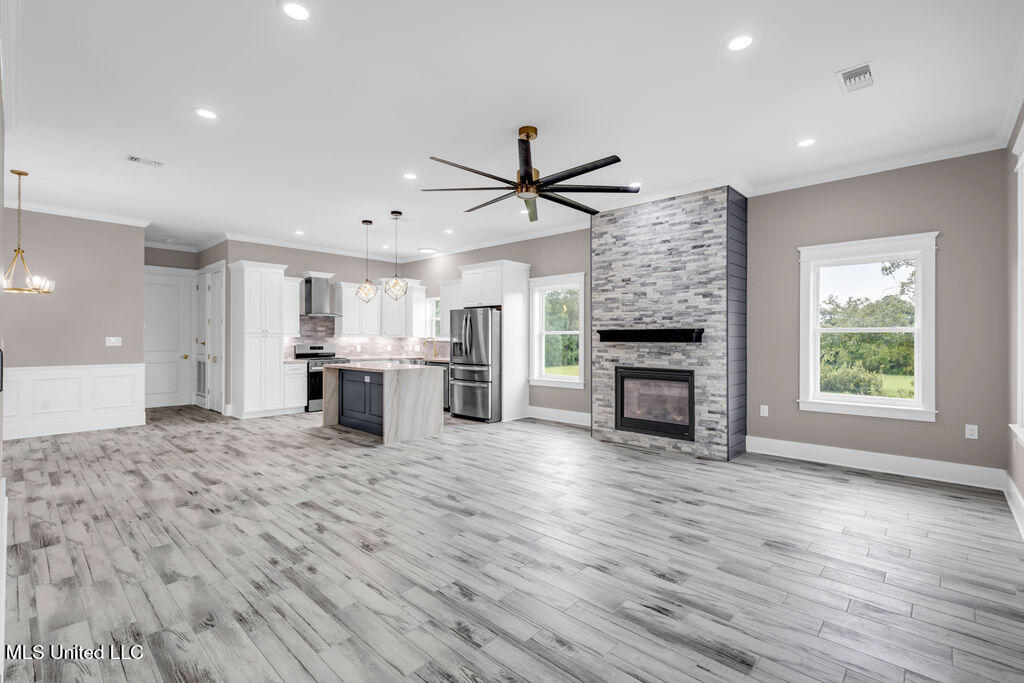 200 Farrar Lane Property Photo 7