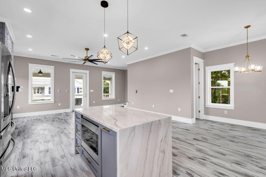 200 Farrar Lane Property Photo 15