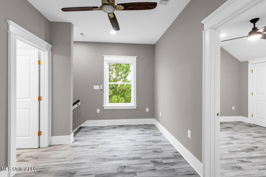 200 Farrar Lane Property Photo 27