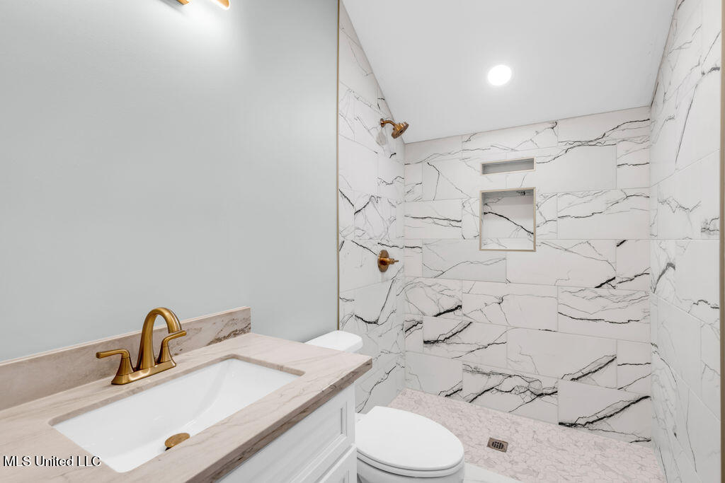 200 Farrar Lane Property Photo 30