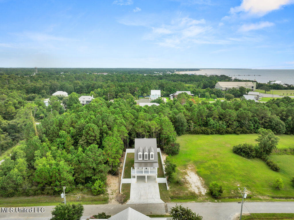 200 Farrar Lane Property Photo 36