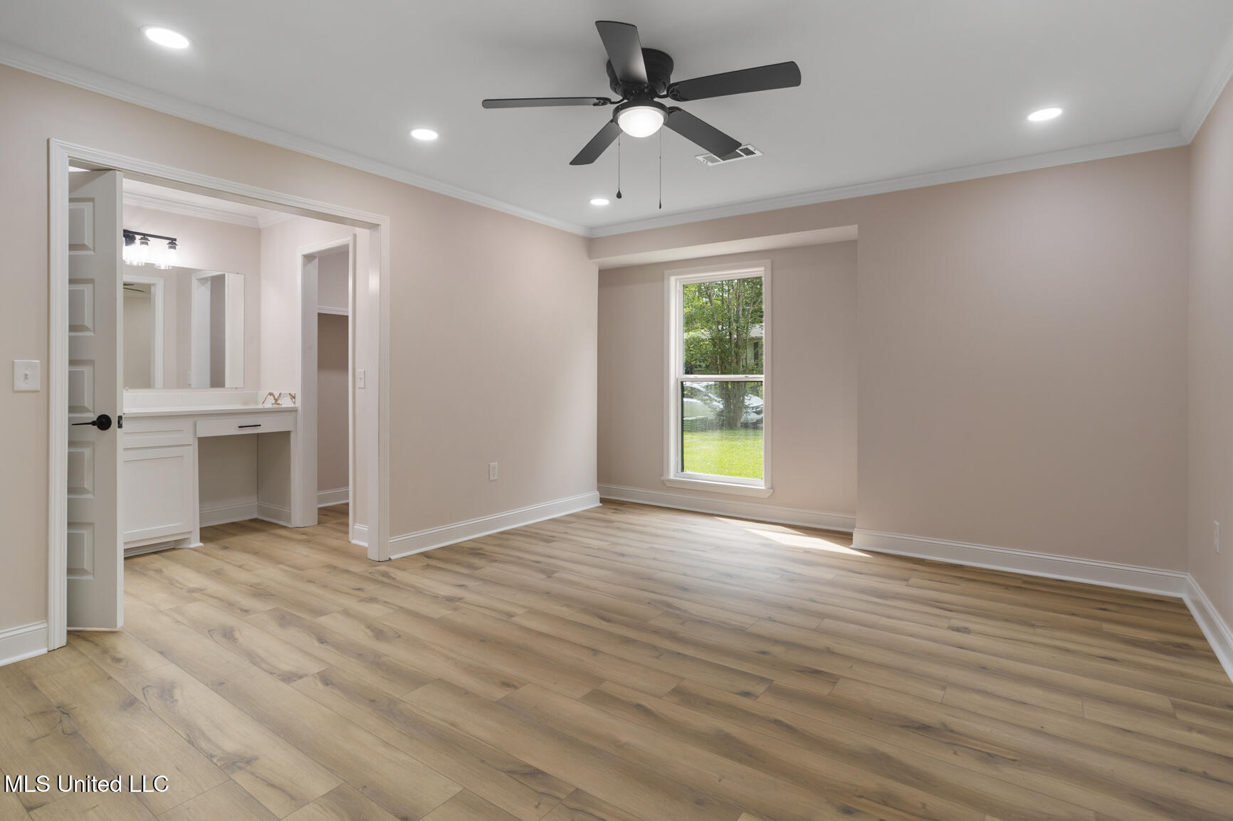 92 Longmeadow Road Property Photo 15